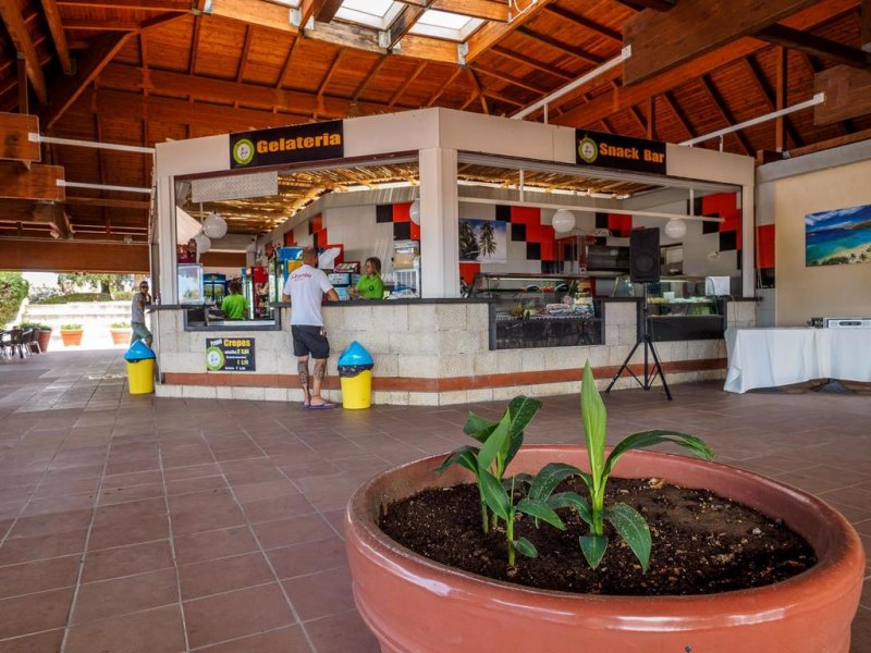 Athena Resort - Снимка 2