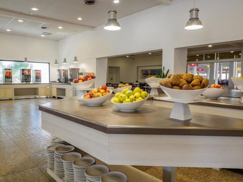 Athena Resort - Снимка 9