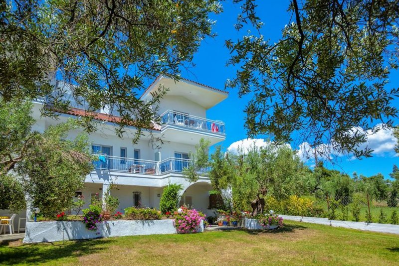 Xenios Faros Apartments - Снимка 9