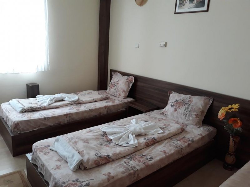 Семеен хотел Свети Никола - Снимка 8