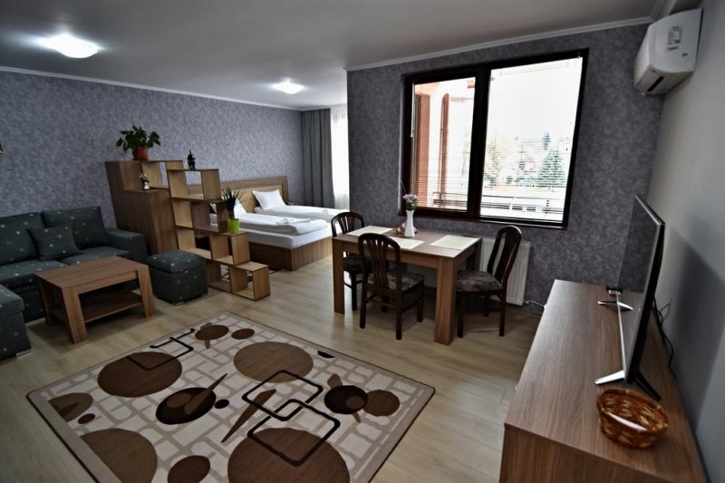 Хотелски апартаменти Панорама - Снимка 7