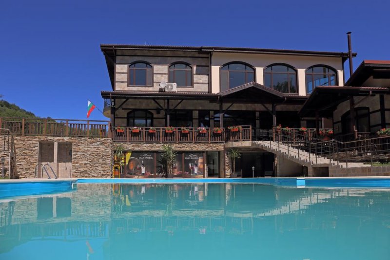 Комплекс Тодорини кукли - Снимка 4