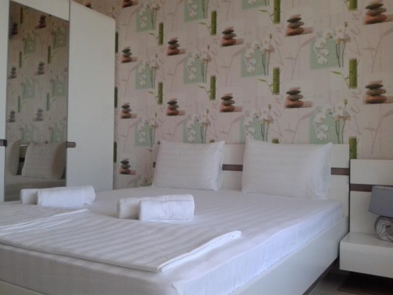 Комплекс Олимпия Бийч - Снимка 2