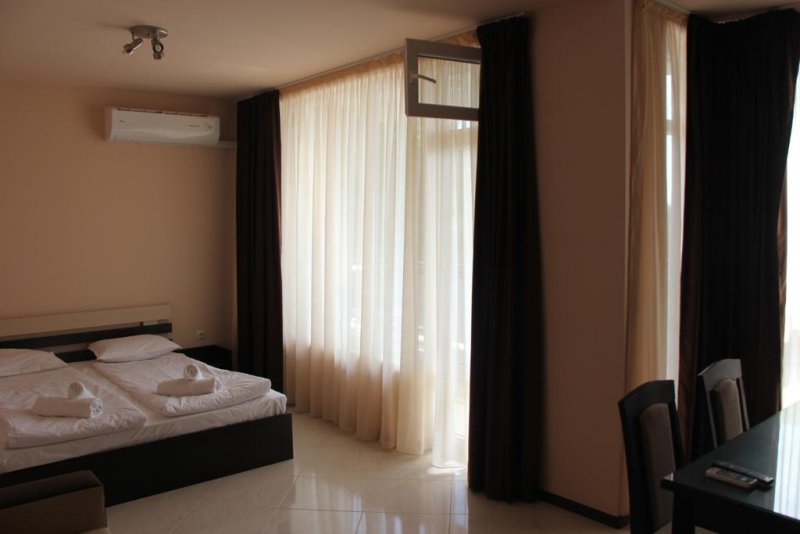 Комплекс Олимпия Бийч - Снимка 11