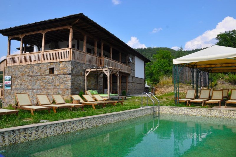 Къща Панорама Хаус - Снимка 9