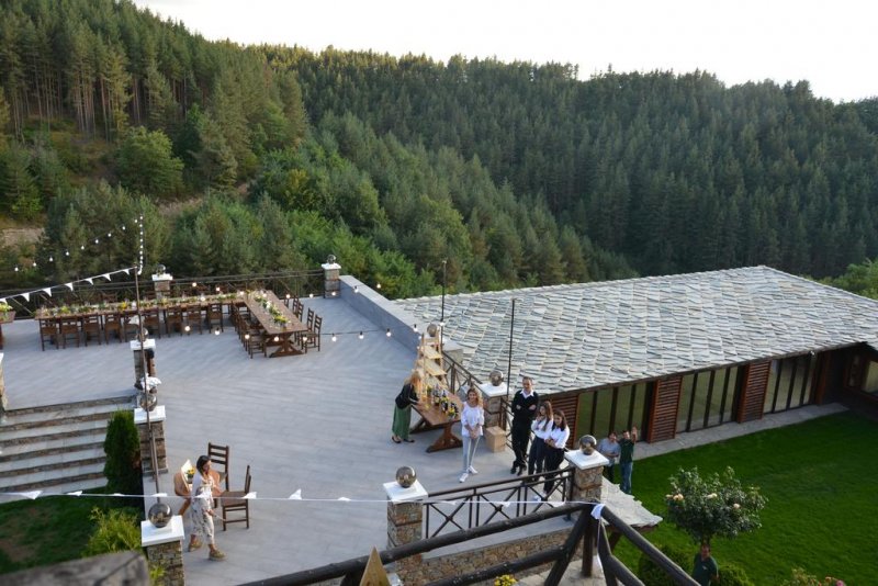 Къщи за гости Лещенски рай - Снимка 8