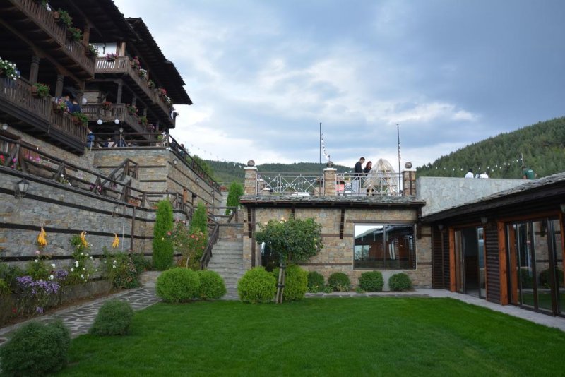 Къщи за гости Лещенски рай - Снимка 10