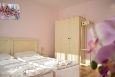 Апартхотел Флорес Парк - Снимка 1