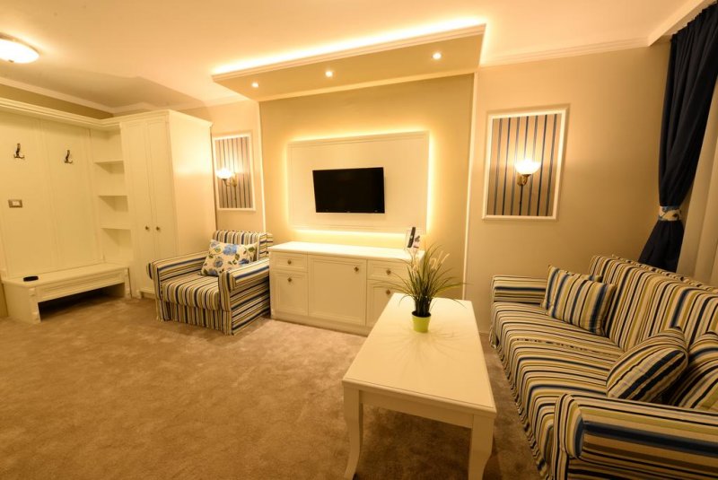 Парк Хотел Raya Garden - Снимка 2