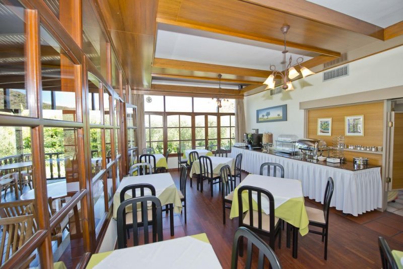 Hotel Hanioti Village Spa - Снимка 2