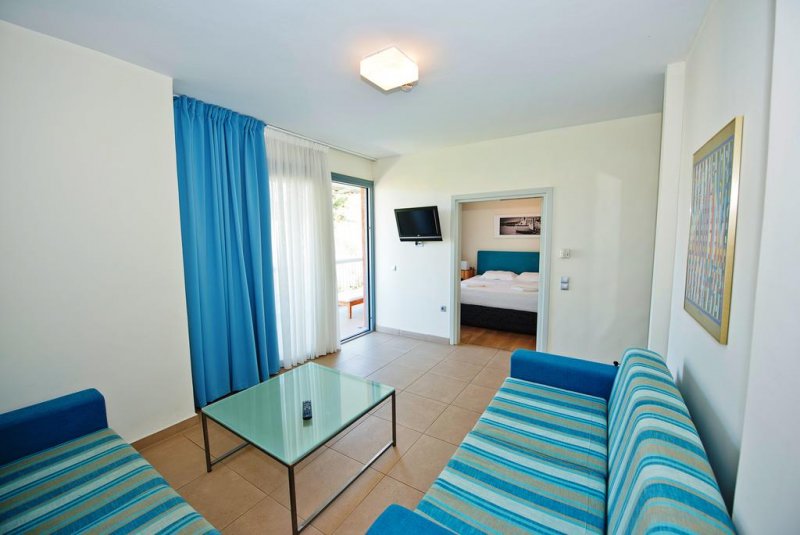 Hotel Hanioti Village Spa - Снимка 4