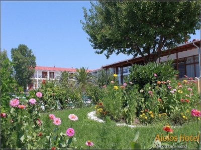 Aiolos Hotel - Снимка 2