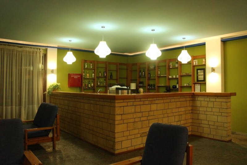 Aiolos Hotel - Снимка 8