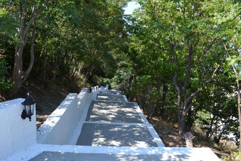 Aiolos Hotel - Снимка 7