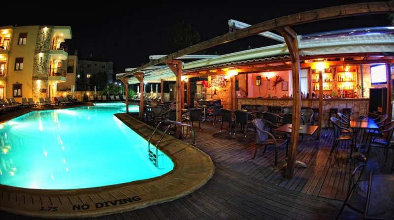 Nereides Hotel Hanioti - Снимка 8