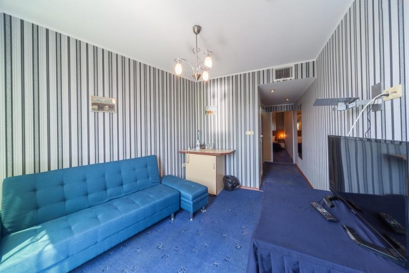 Хотел Елеганс - Снимка 7