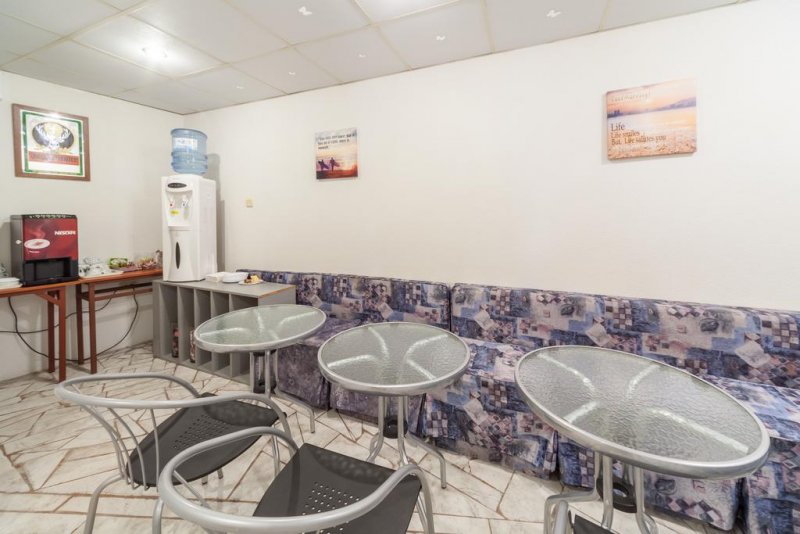 Хотел Елеганс - Снимка 10