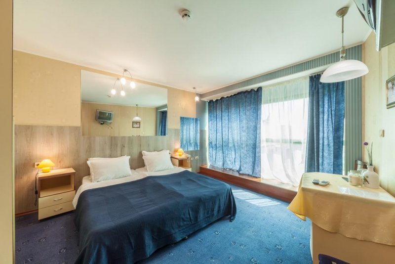 Хотел Елеганс - Снимка 9