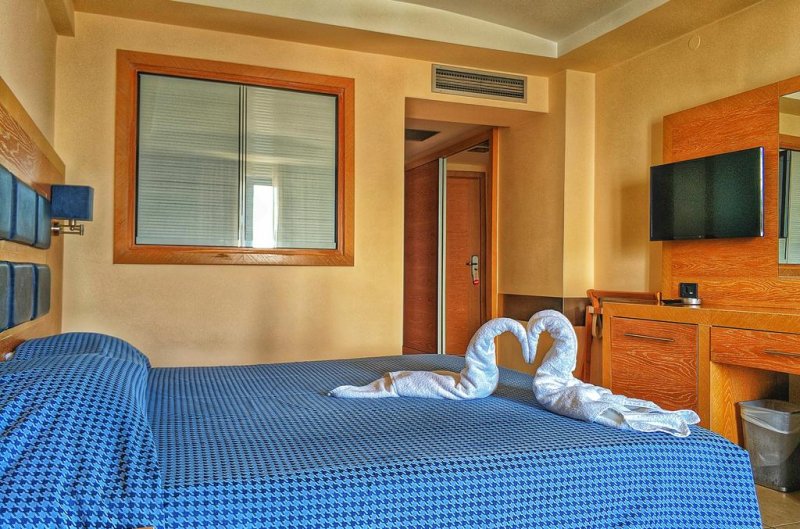 Aegean Blue Beach Hotel - Снимка 9