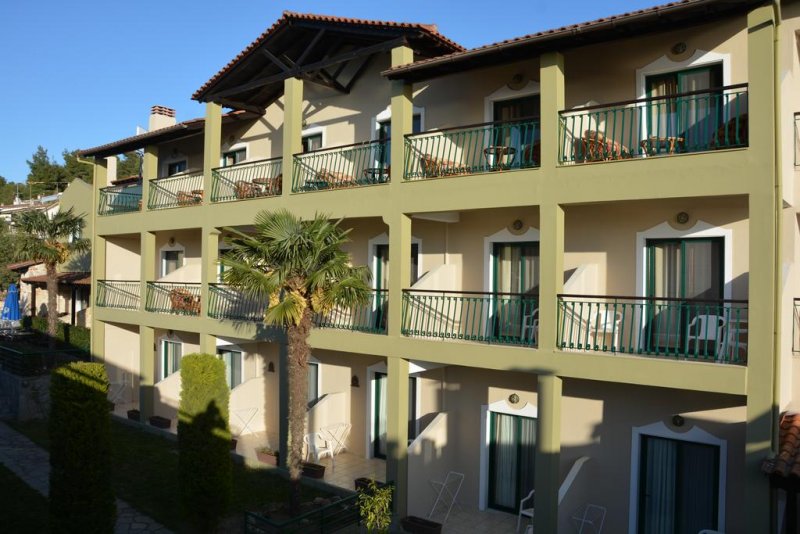 Samel Hotel - Снимка 9