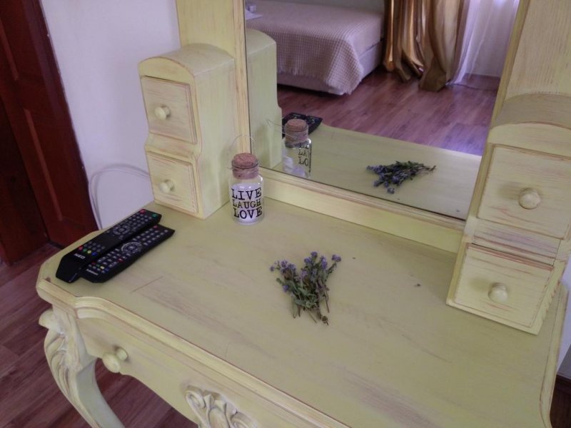 Къщата на Влъхвите - Снимка 2