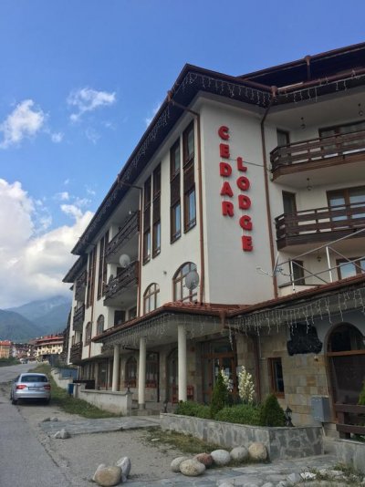Cedar Lodge - Снимка 1
