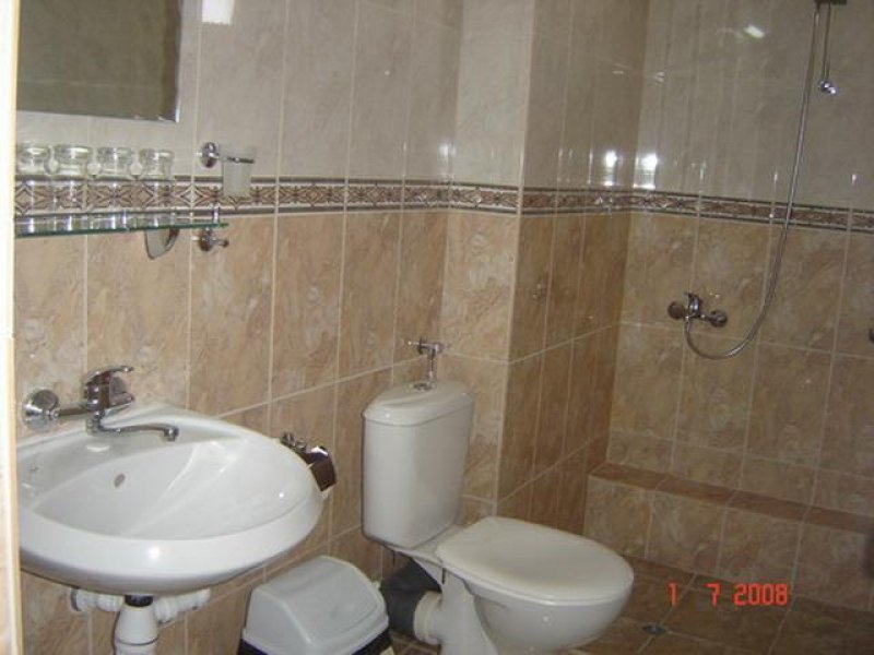 Семеен Хотел Крис - Снимка 8