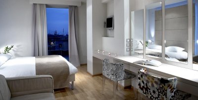 Hotel Olympia - Снимка 1