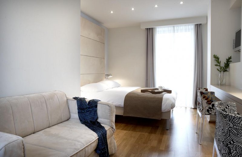 Hotel Olympia - Снимка 4