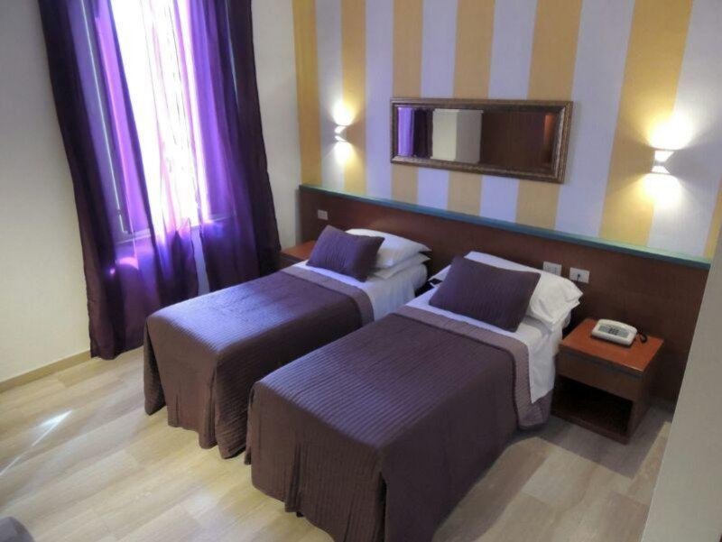 Hotel Center - Снимка 9