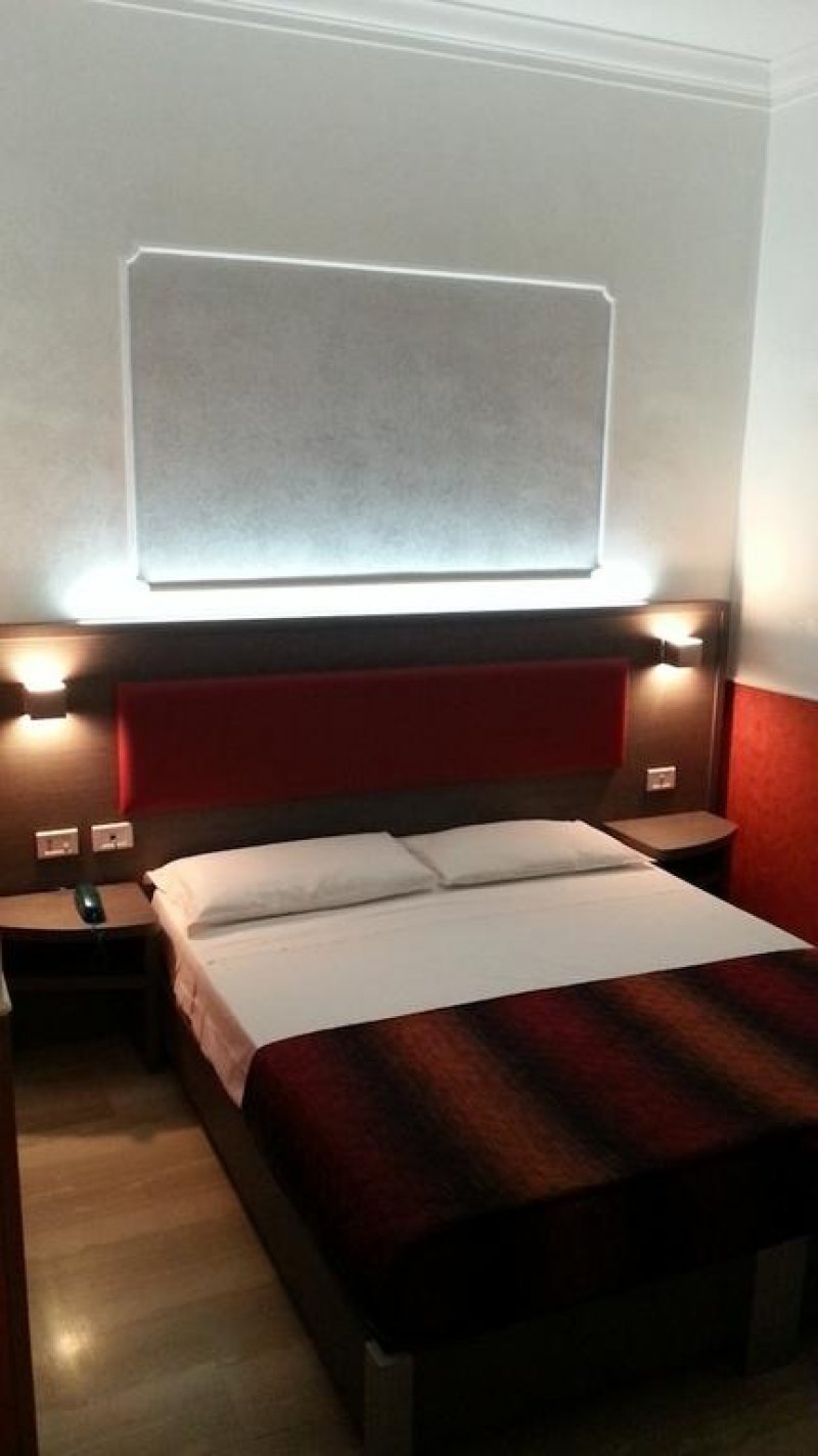 Hotel Center - Снимка 3