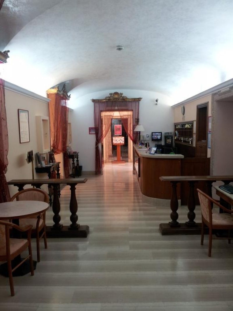 Hotel Center - Снимка 10