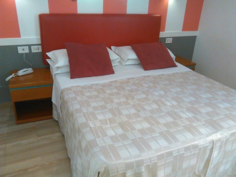 Hotel Center - Снимка 3