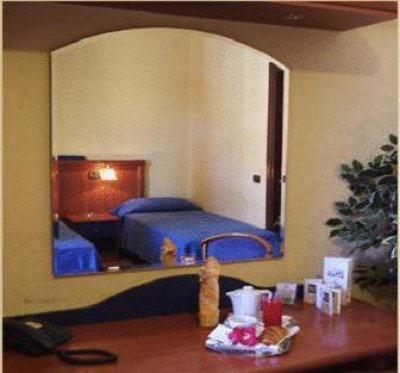 Hotel Tre Stelle - Снимка 4