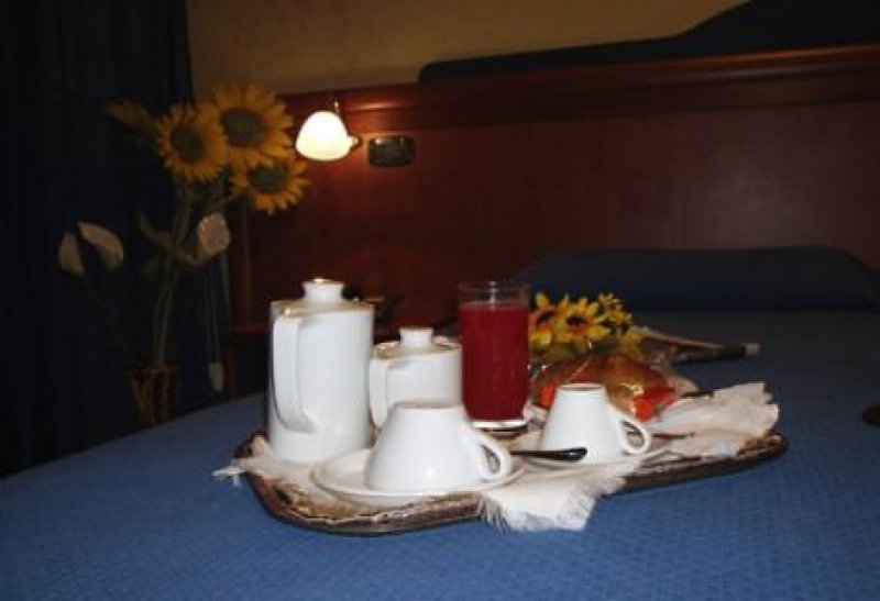 Hotel Tre Stelle - Снимка 8