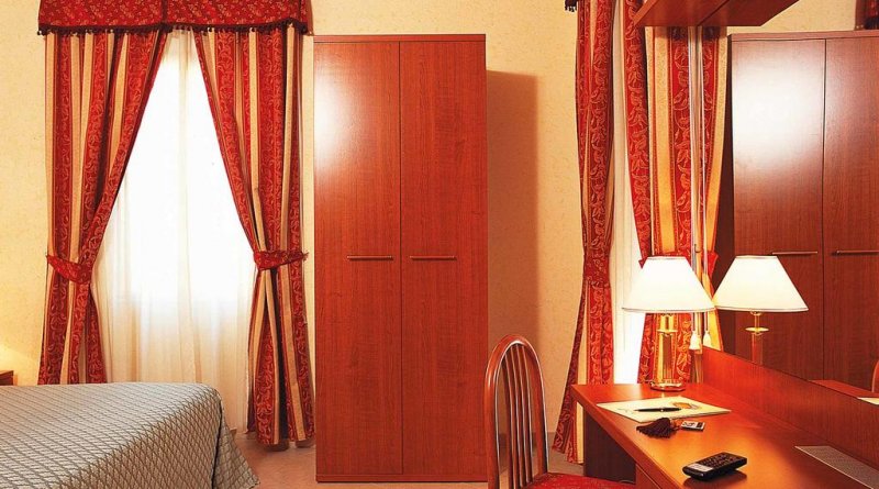 Hotel Stromboli - Снимка 4