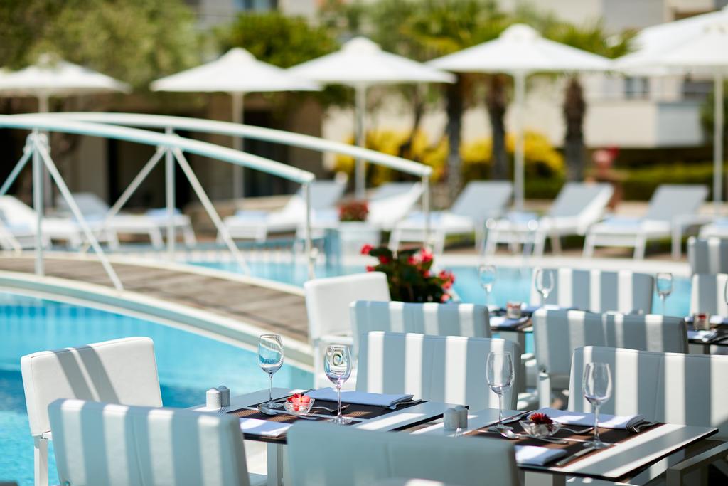 Ранни записвания: 5 нощувки със закуски и вечери в Renaissance Hanioti Resort 4*, Халкидики, Гърция през Май и Юни! - Снимка 25