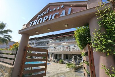 Tropical Hotel - Снимка 3
