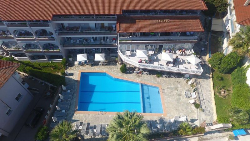 Tropical Hotel - Снимка 5