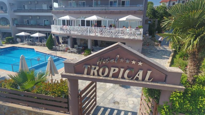 Tropical Hotel - Снимка 8