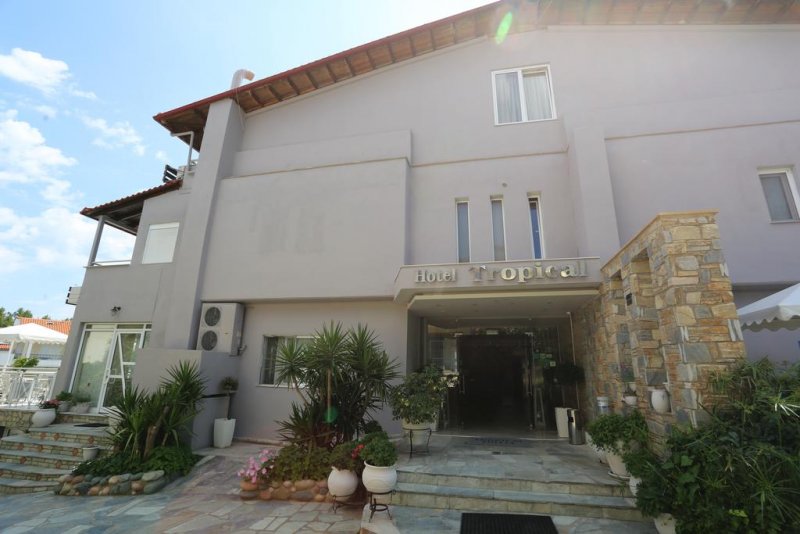 Tropical Hotel - Снимка 7