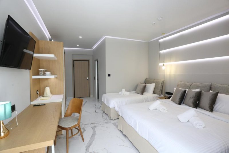 Tropical Hotel - Снимка 11