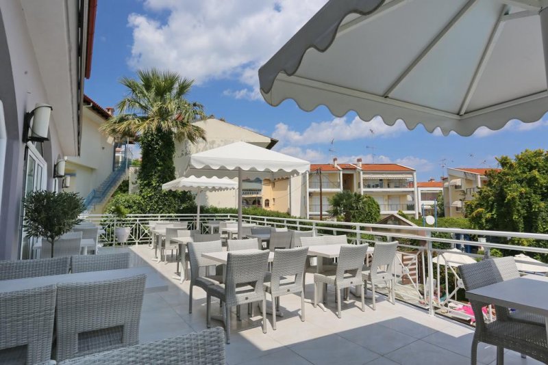 Tropical Hotel - Снимка 5