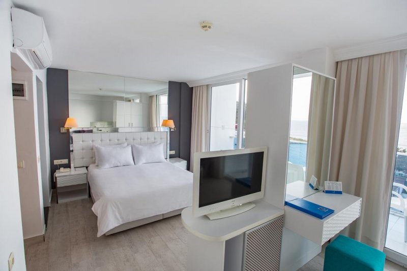 Le Bleu Hotel & Resort Kusadasi - All Inclusive - Снимка 10