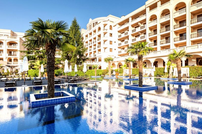 Приморец Гранд Хотел и СПА - Снимка 9