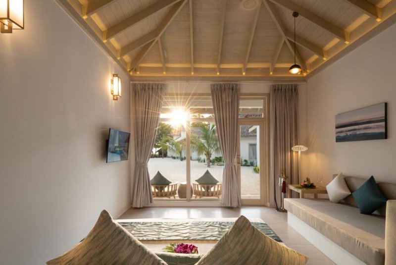 Bandos Island Resort & Spa - Снимка 9