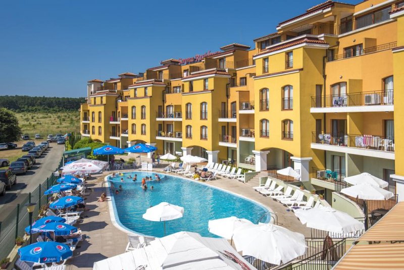 Хотел Серена Резиденс - Снимка 0