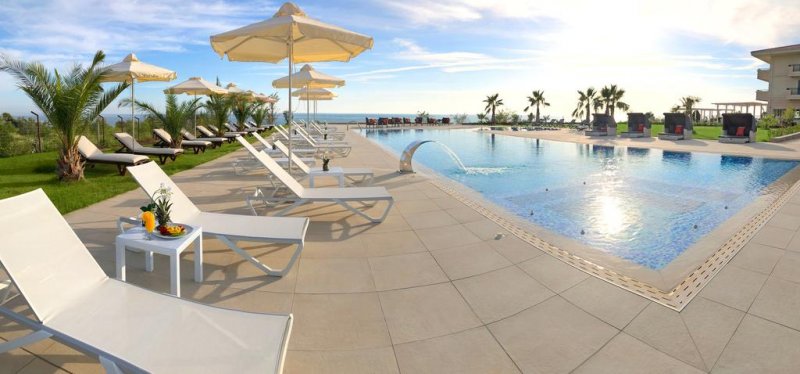 King Maron Wellness Beach Hotel - Снимка 3
