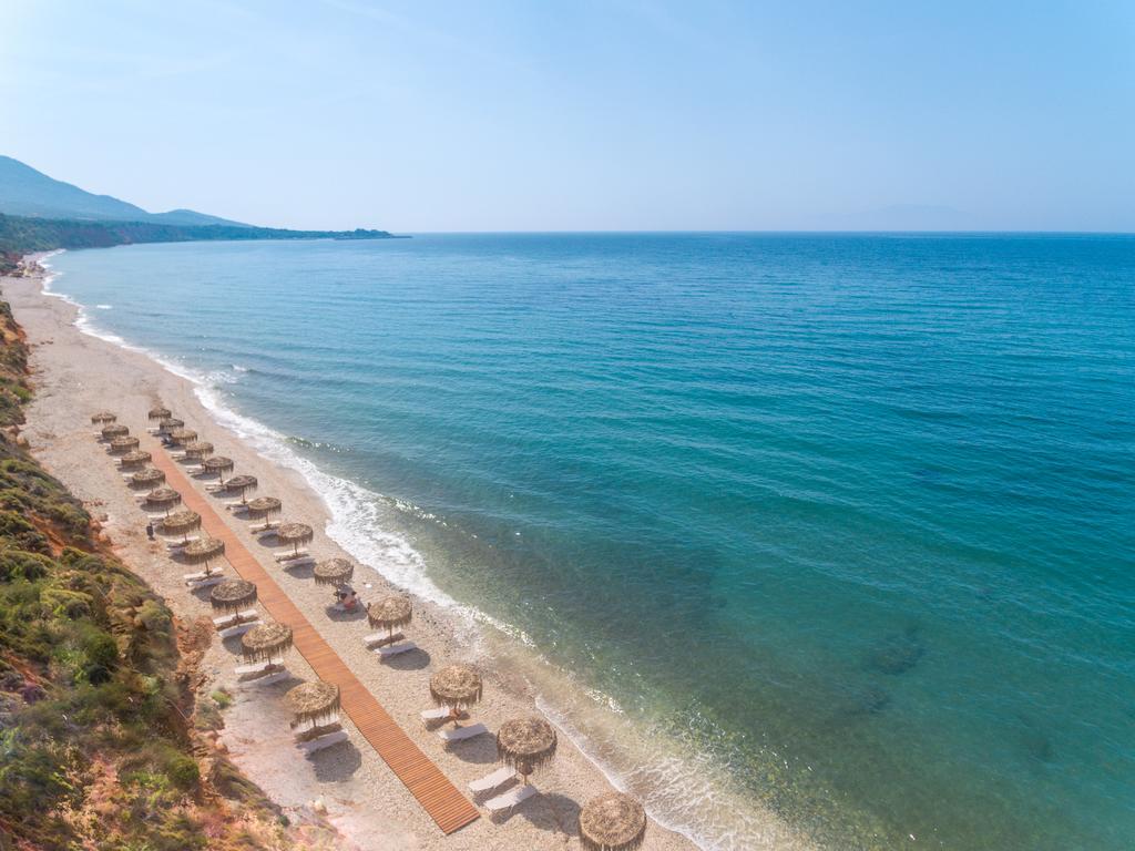 Ранни резервации: 5 нощувки със закуски в King Maron Wellness Beach Hotel 4*, Марония, Гърция през Май и Юни! - Снимка 2