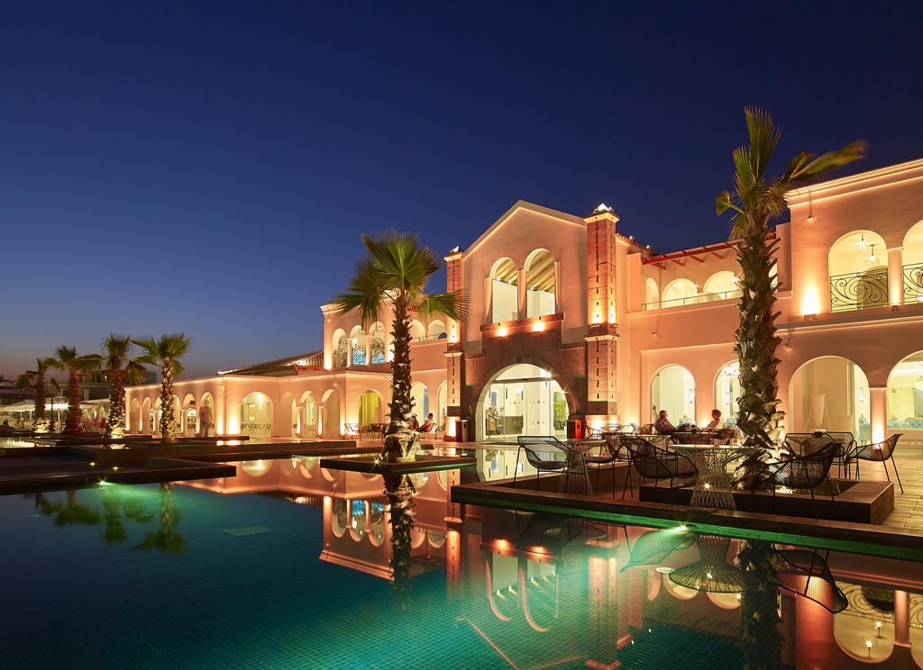 7 нощувки със закуски и вечери в Anemos Luxury Grand Resort 5*, о.Крит, Гърция през Юни и Юли! Дете до 12.99г. - безплатно! - Снимка 